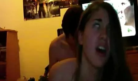 ロシアのポルノの拳threesome 女の子 向け エロ 動画