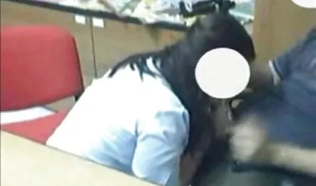 観光客とのセックス エロ 動画 女の子 向け