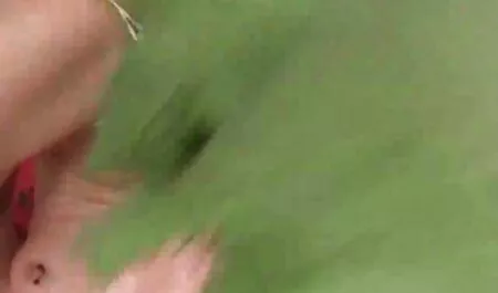 薄い油でヌード写真 エロ アニメ 女の子 向け